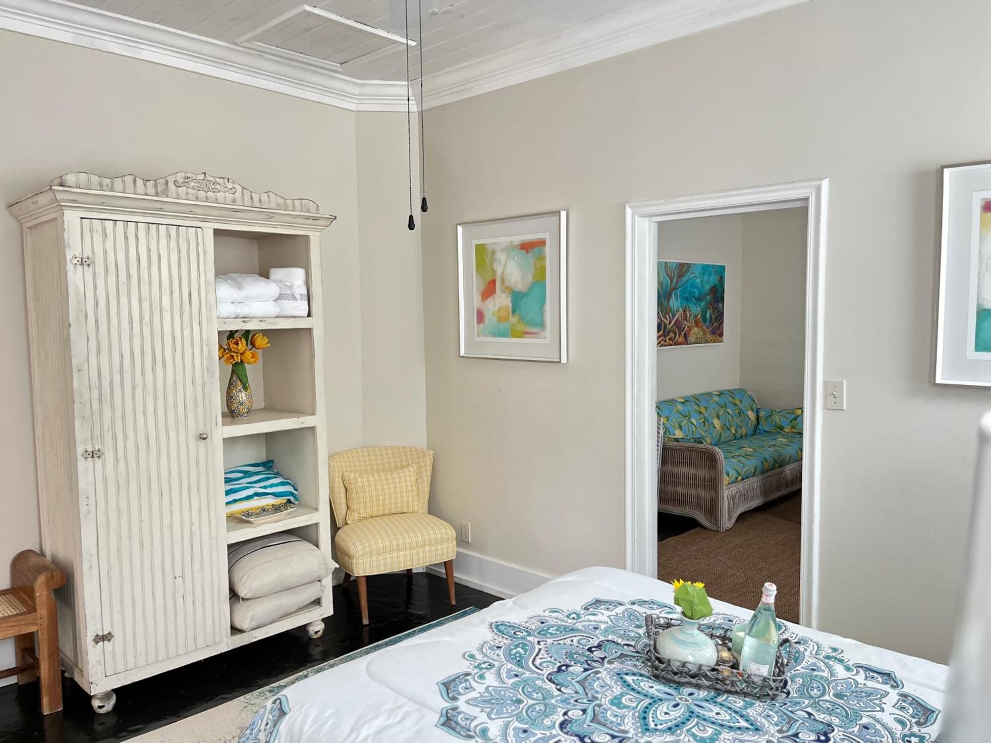 Downtown Oasis Unit 1 Apartment Nassau